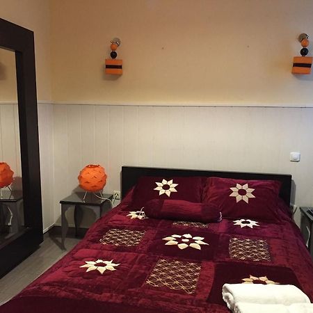 Hostal Oxum Madrid Eksteriør billede