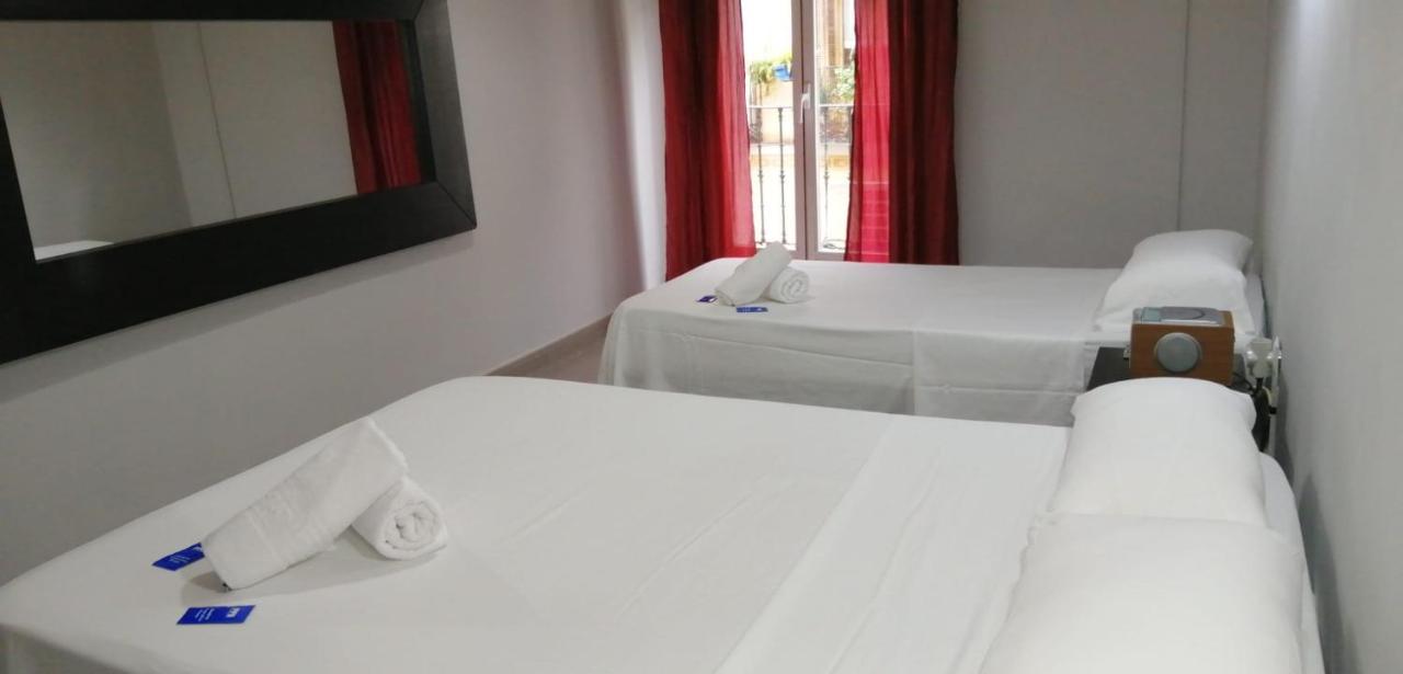 Hostal Oxum Madrid Eksteriør billede
