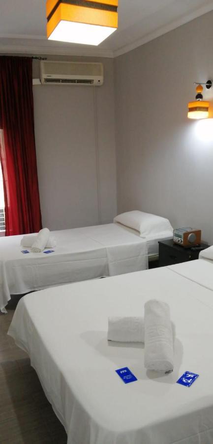 Hostal Oxum Madrid Eksteriør billede