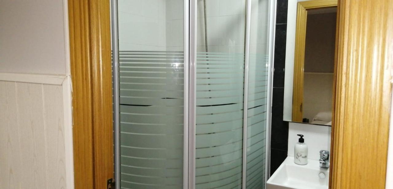 Hostal Oxum Madrid Eksteriør billede